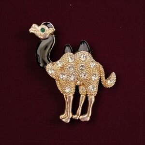 Vintage Rhinestone Camel Brooch